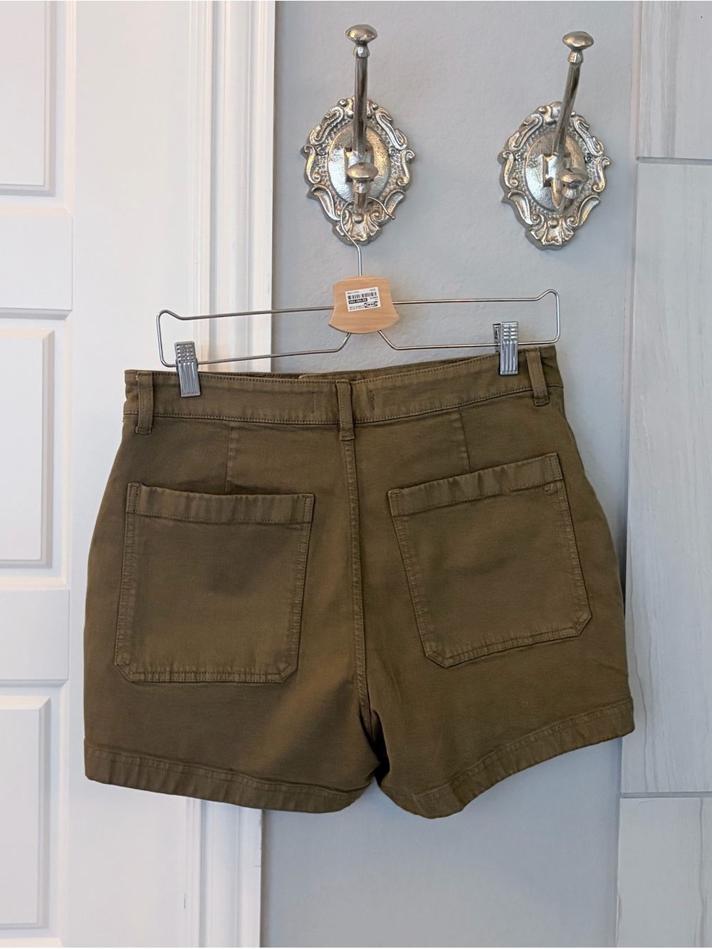 Madewell Women’s Olive Utility High-Rise Shorts - Size 29 - Picture 3 of 3